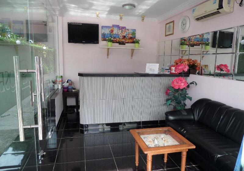 Отель Rose Inn