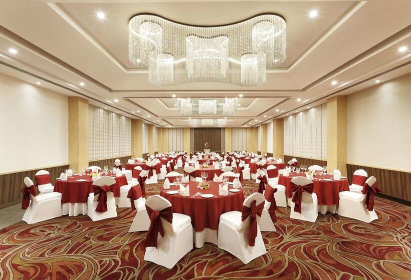 酒店 Sarovar Portico Outer Ring Road