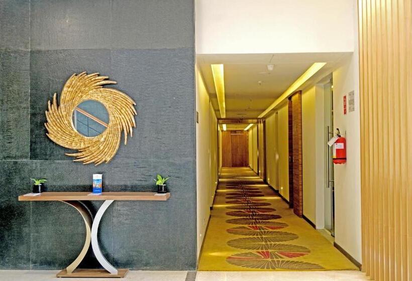 酒店 Sarovar Portico Outer Ring Road