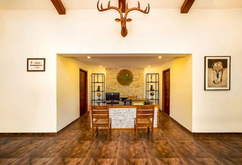 Lemon Tree Wildlife Resort, Bandhavgarh