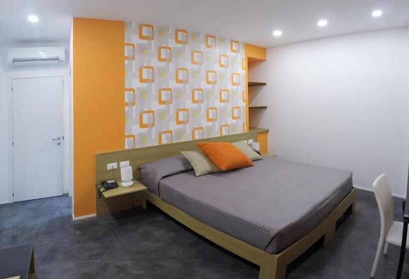 פנסיון Abraxia Guest House