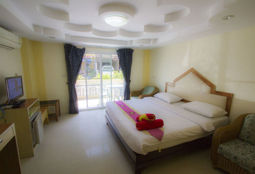 بنسيون Anantachai Guest House
