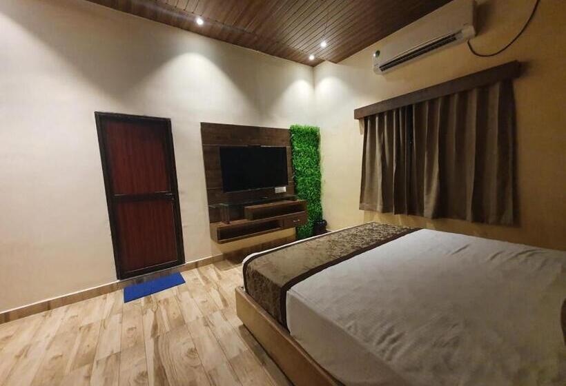 Focus Club And Resort