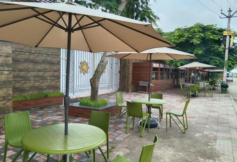 Focus Club And Resort