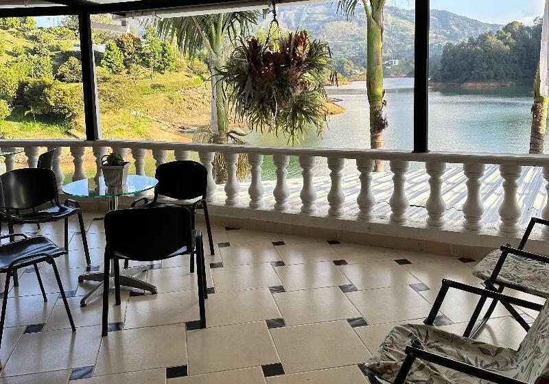 בית מלון כפרי Casa Linda Guatape