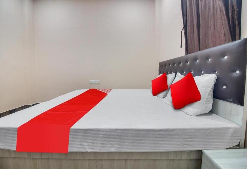 فندق Goyal Inn