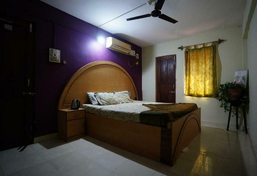 펜션 Dmello Guest House
