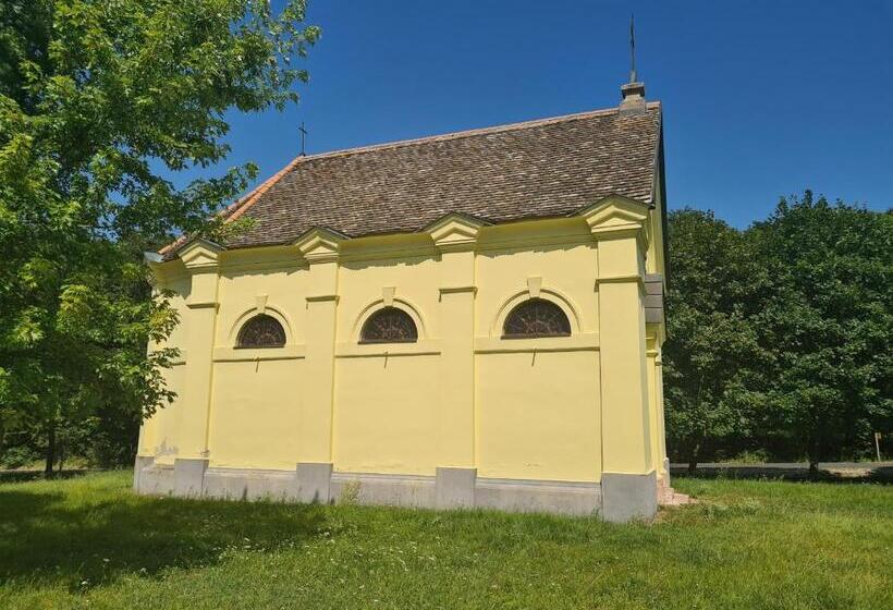 فندق Eco Ribellium