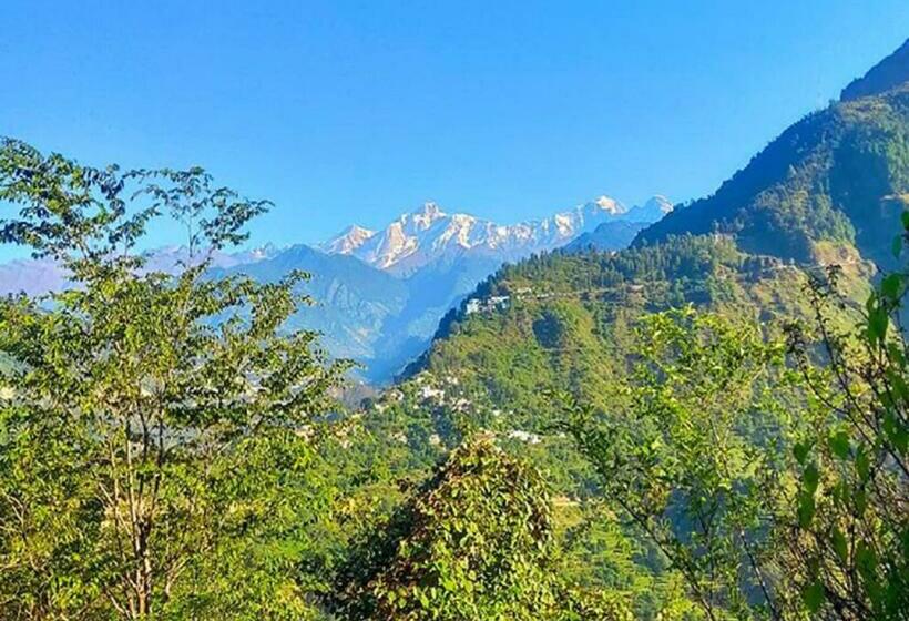 בית מלון כפרי The Himalayan View Resort Chopta Valley