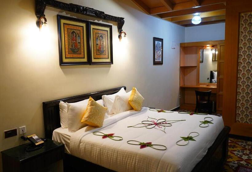 אתר נופש A R Thangakottai