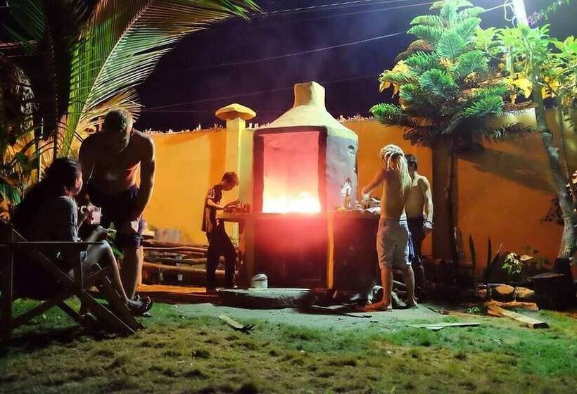 پانسیون Casa Shangri La