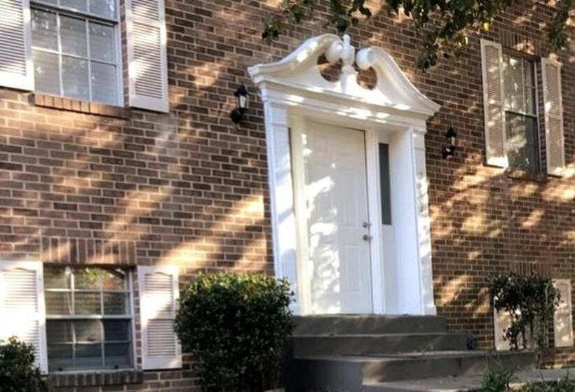 膳宿费 Room In House   The    Modern    Gem