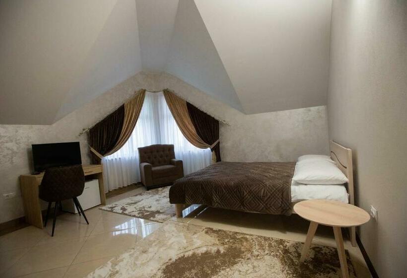 Общежитие Premiera Cottage