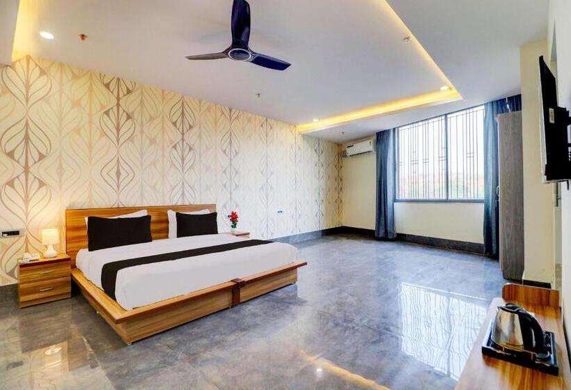 בית מלון כפרי Oyo Flagship Rao G