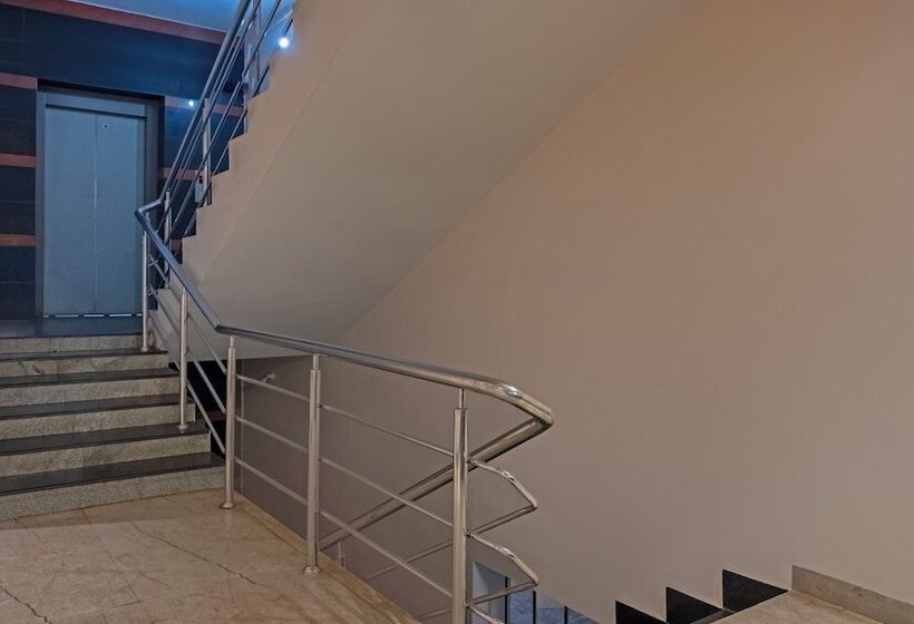 בית מלון כפרי Treebo Su Casa Grand
