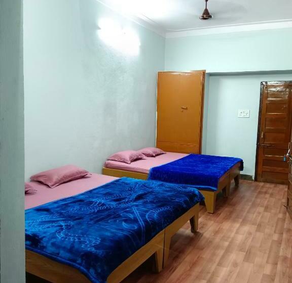 پانسیون Shree Maruti Guest House