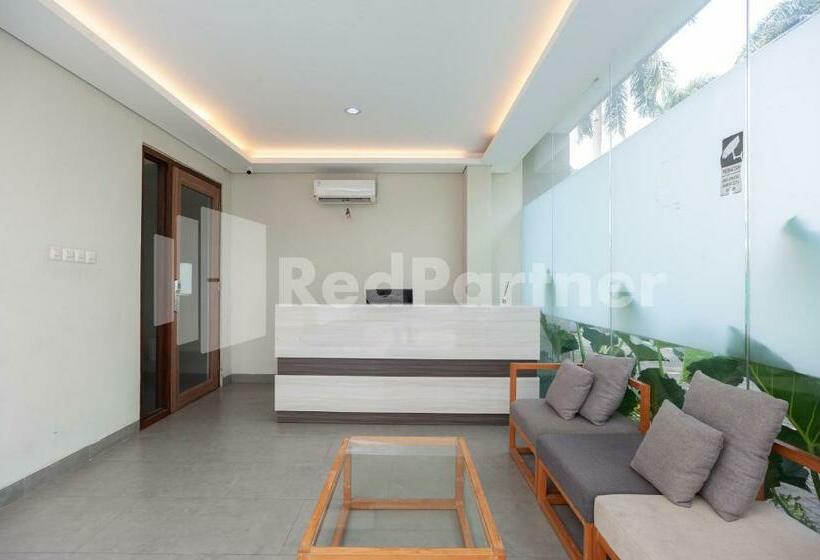 Отель Caseira Citra Raya Syariah Mitra Reddoorz