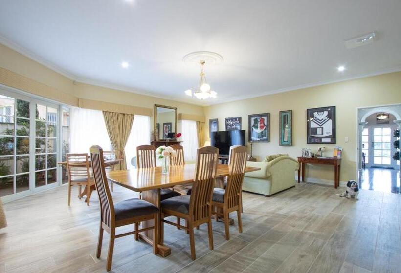 צימר Durham Lodge