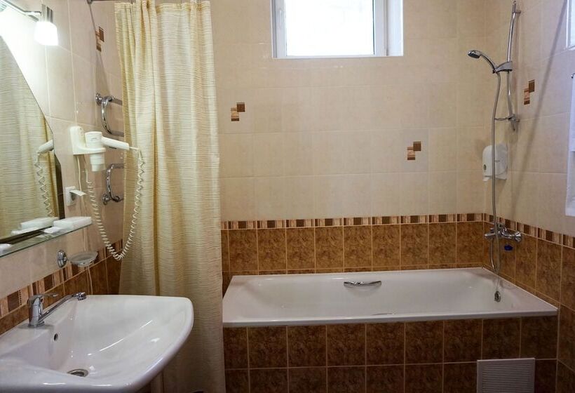 فندق Amaks Shakhter Sanatorium