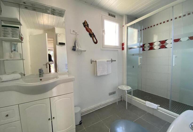 هتل Des 4 Vents Esprit Camargue