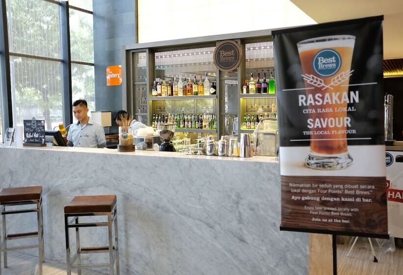 בית מלון כפרי Four Points By Sheraton Jakarta Thamrin