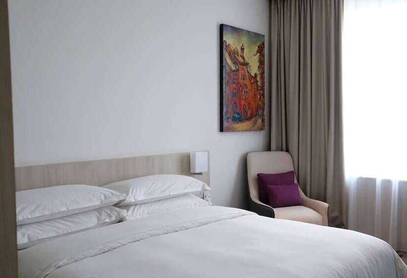 בית מלון כפרי Four Points By Sheraton Jakarta Thamrin