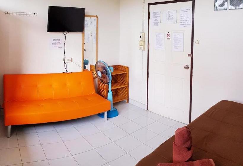 فندق Happy Guesthouse 2