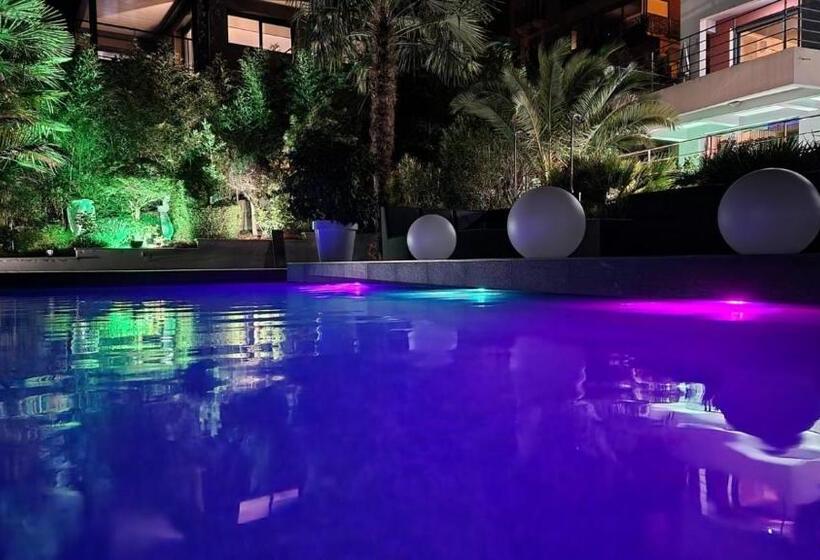 هتل Les Suites Du Lac