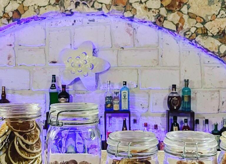 فندق Samaki Lodge