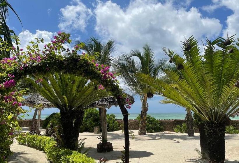 فندق Samaki Lodge