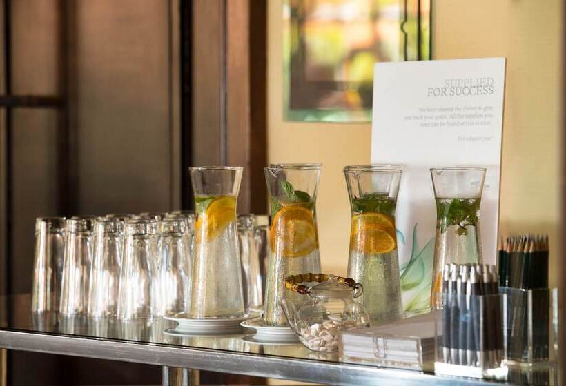 هتل The Westin Jakarta