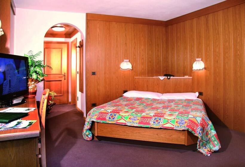 هتل Villetta Maria Cottage