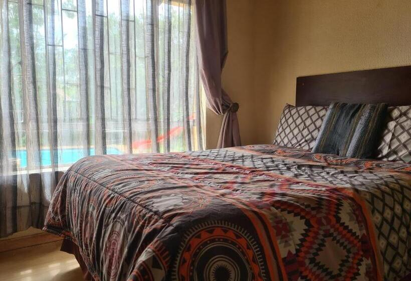 Пансион All Are Welcome Guest House