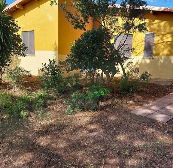 호텔 Agriturismo I 13 Pini Di Putzu Anna Maria