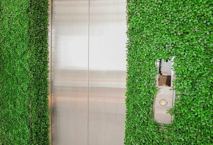 هتل کپسول Ketje Luxury Capsule Mitra Reddoorz