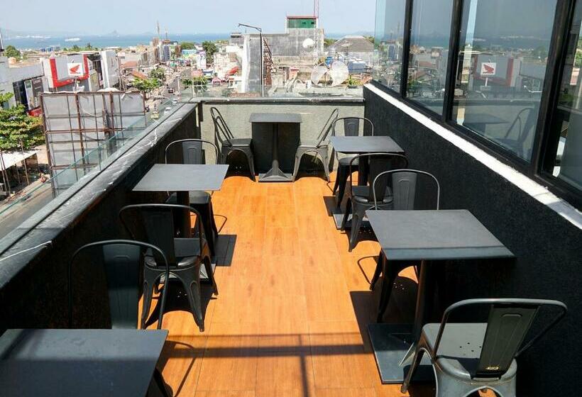 هتل کپسول Ketje Luxury Capsule Mitra Reddoorz