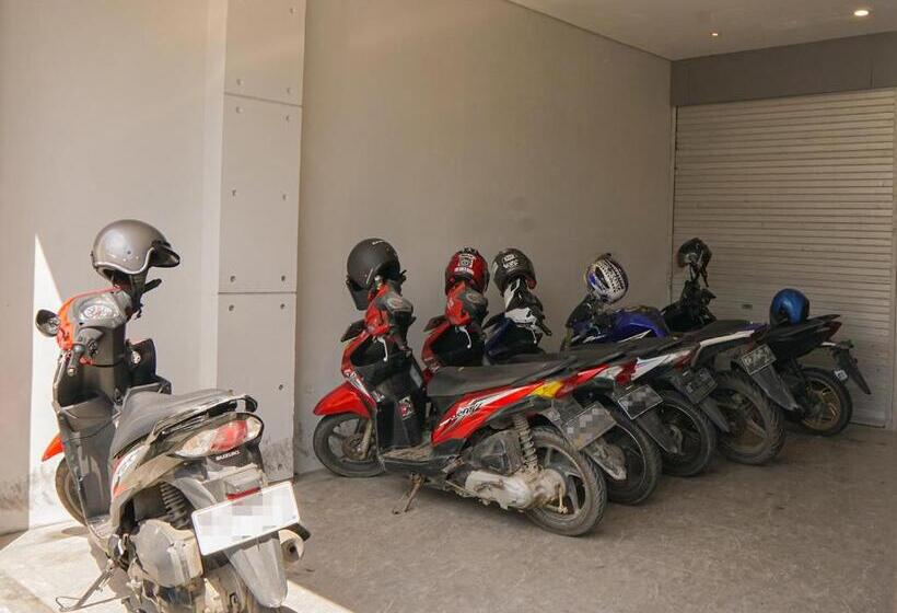 هتل کپسول Ketje Luxury Capsule Mitra Reddoorz