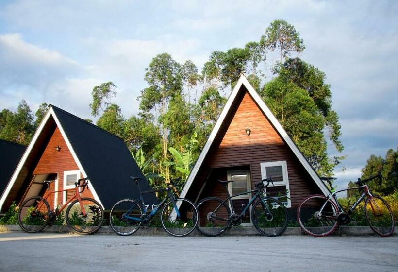 בית מלון כפרי Kalongo Farm Ecosystem Homes