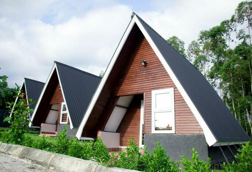 בית מלון כפרי Kalongo Farm Ecosystem Homes