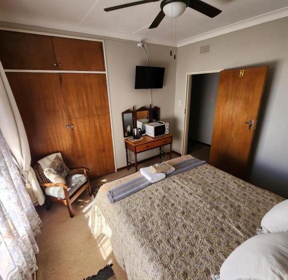 مبيت وإفطار Emani Guest House