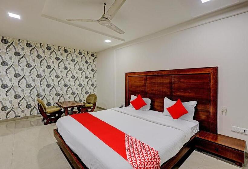 Collection O Hotel Jal Sagar
