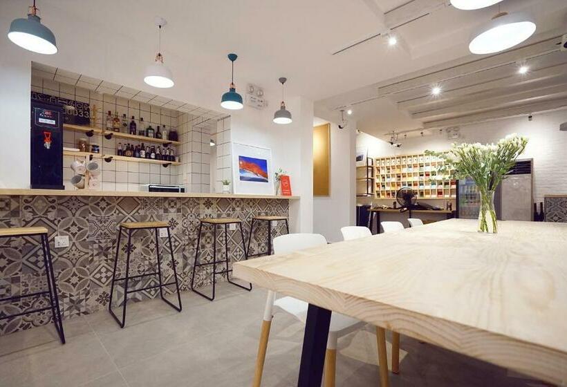 Travel Of Swan International Hostel