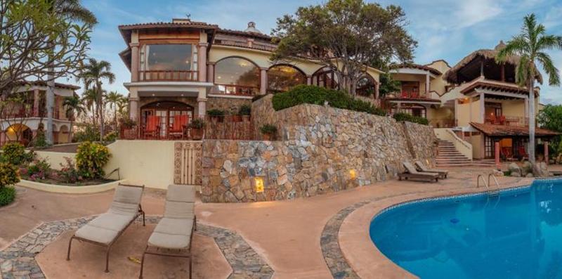 هتل Casa Ceiba Huatulco   Adults Only