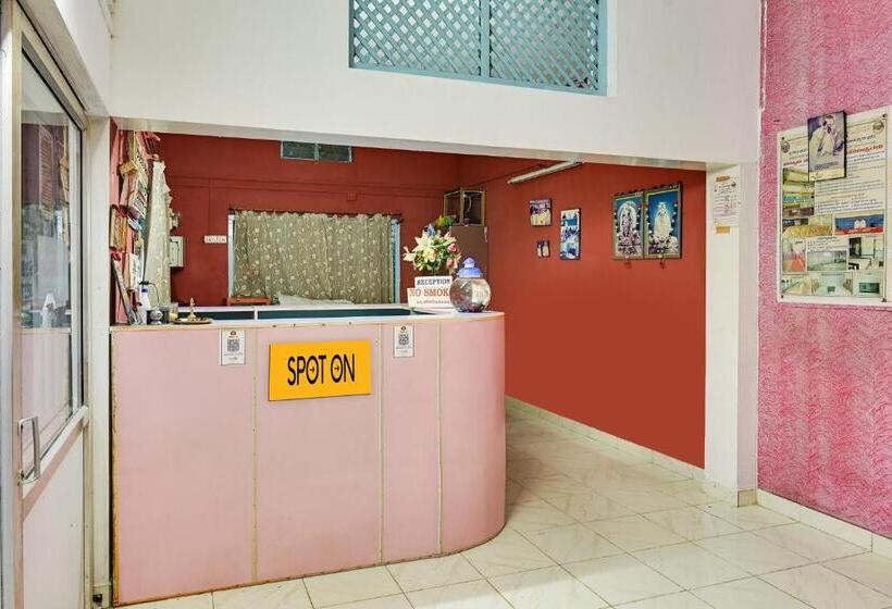 酒店 Spot On Shree Renuka Residency Lodge