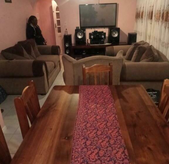 Пансион Exclusive Guesthouse