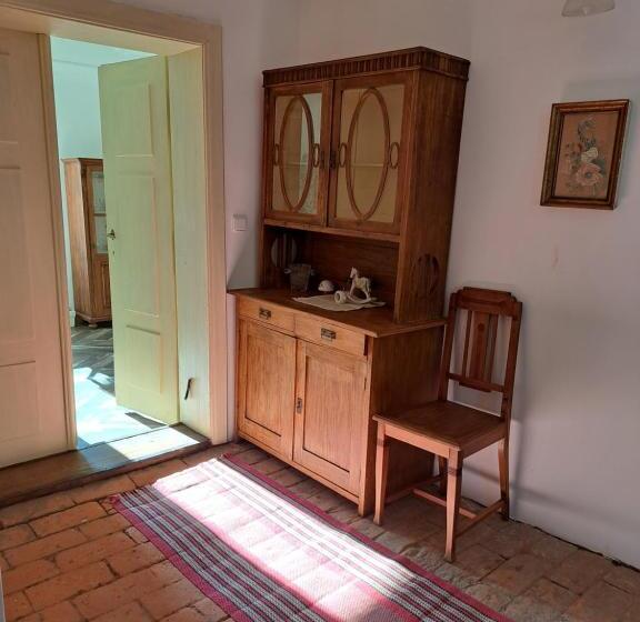 پانسیون Statek 100dola