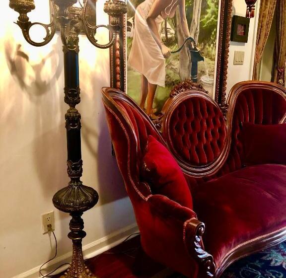 Private Stay By Madlygiving   Boutique Bed & Breakfast At National Harbor   By Hospitalent Mariby Co