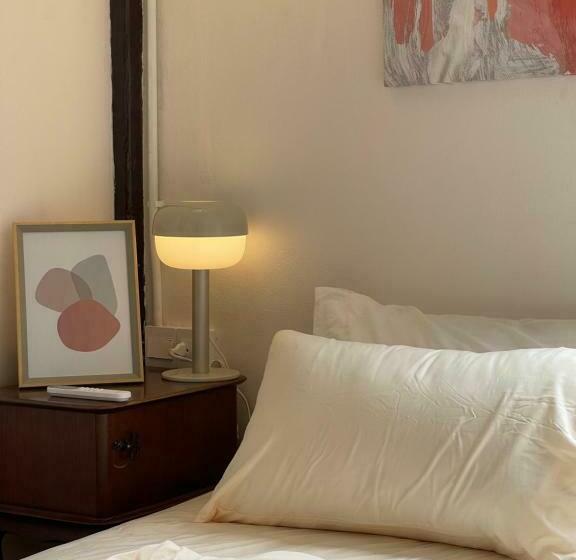 旅馆 The Ordinary 8