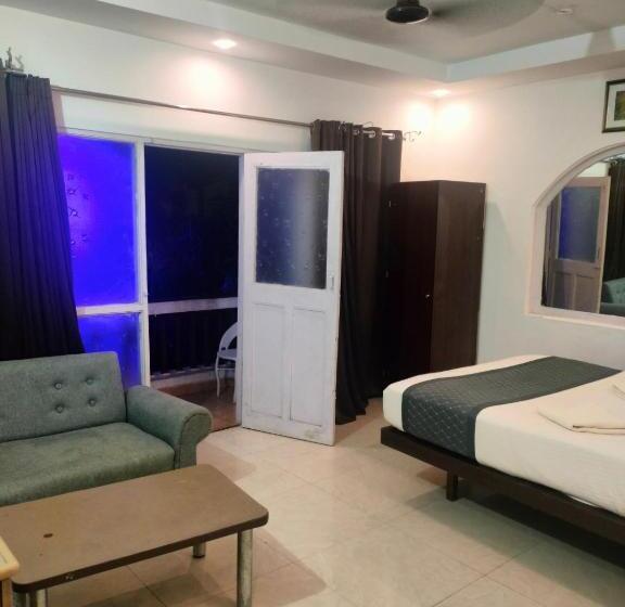 فندق Goa Divine Candolim