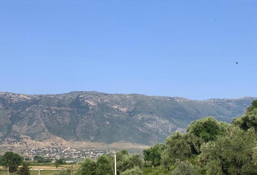هتل Hela Residence